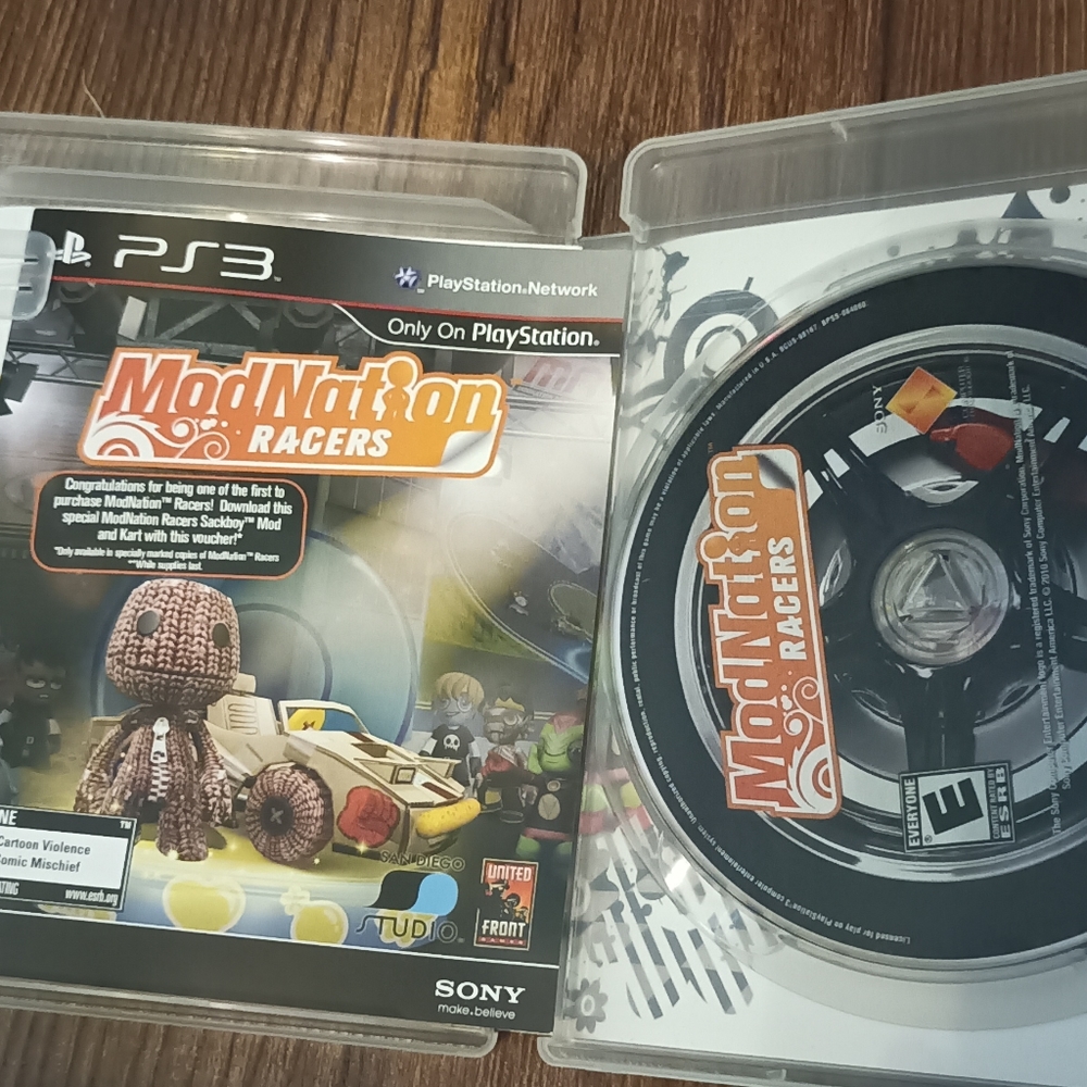 ModNation Racers PS3 game - Picture 2 of 2